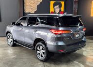 TOYOTA FORTUNER SRV 2.7 2020